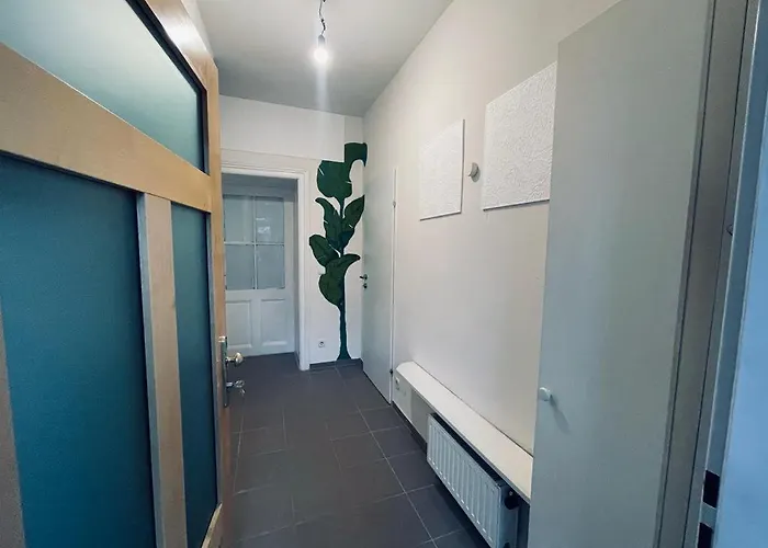 Gold Apartment *